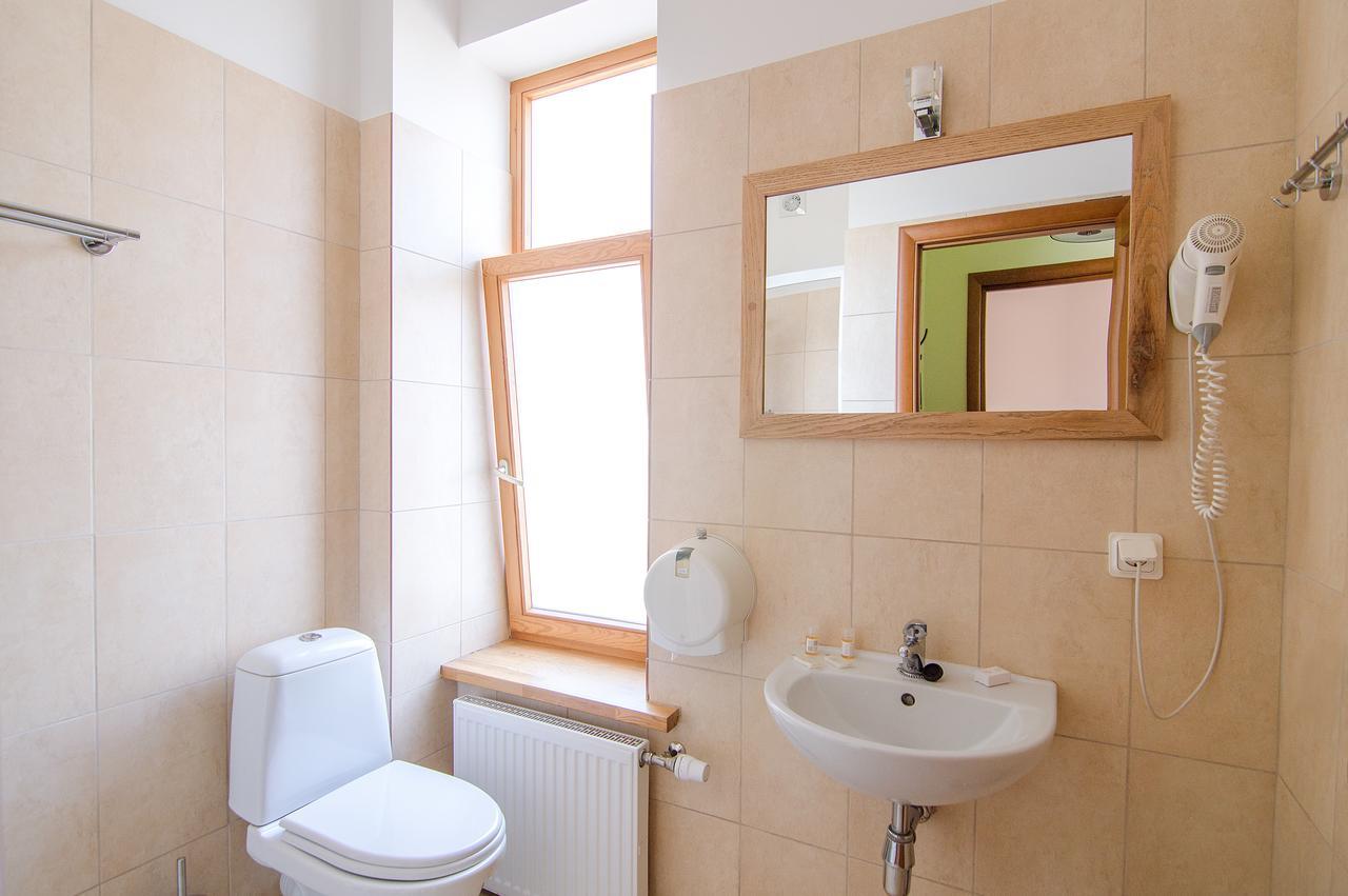 Helmi Hotel Ainaži Esterno foto